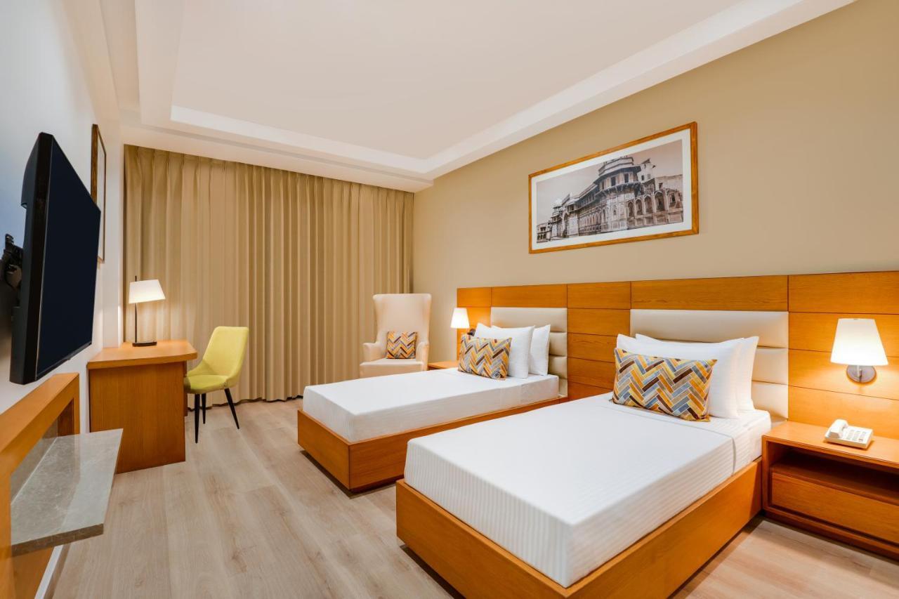Lemon Tree Hotel Agra Shikohabad Eksteriør billede