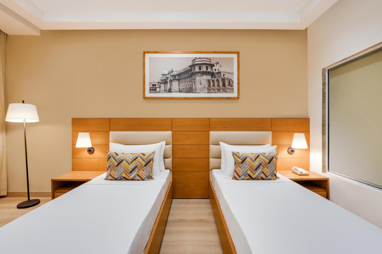 Lemon Tree Hotel Agra Shikohabad Eksteriør billede